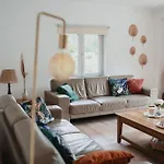 Διαμέρισμα Met Zicht Op De Rivier De Semois En Eigen Balkon *