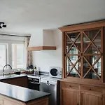 Met Zicht Op De Rivier De Semois En Eigen Balkon アパート *