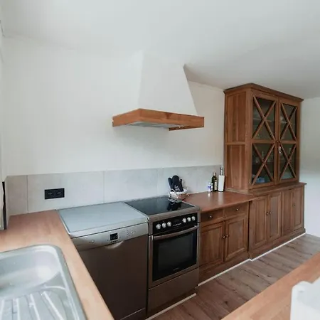 Met Zicht Op De Rivier De Semois En Eigen Balkon * Vresse-sur-Semois